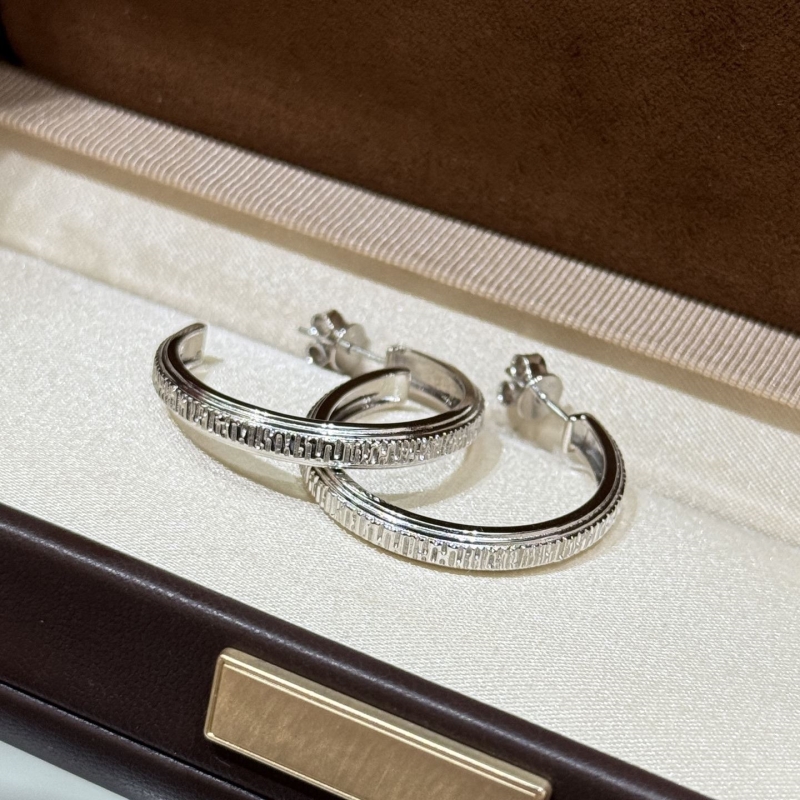 PIAGET